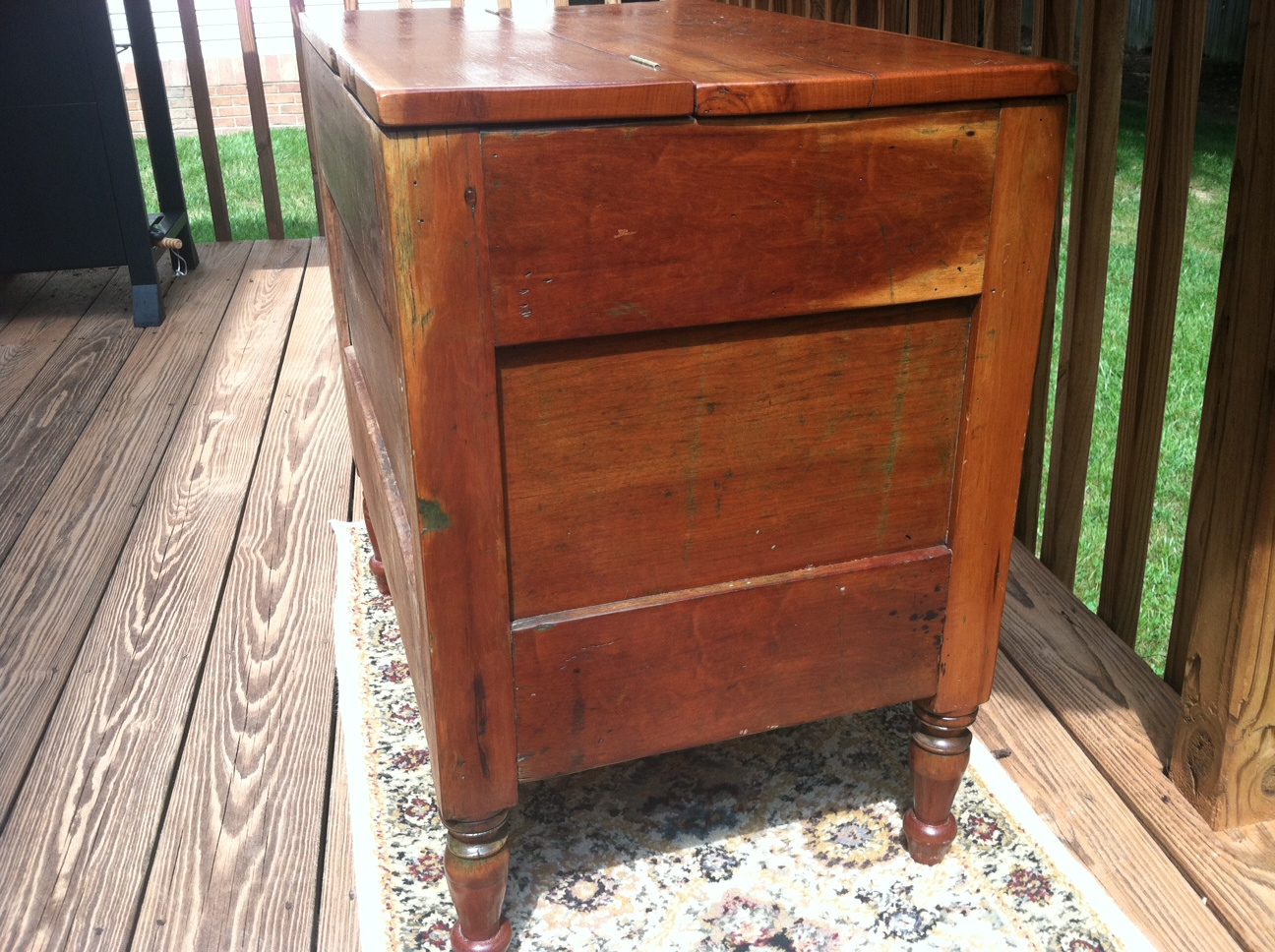 Early Kentucky Sugar Chest InstAppraisal